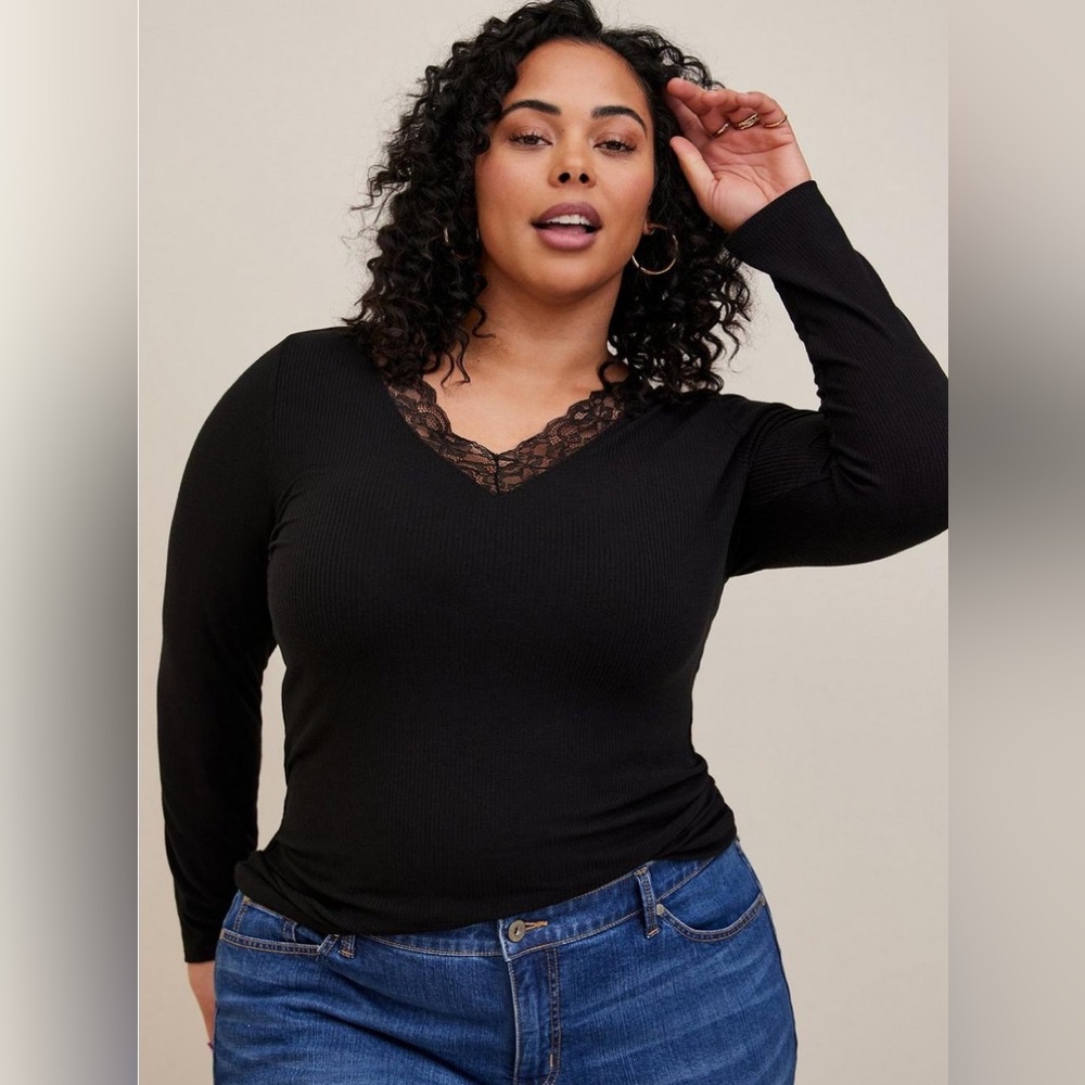 NWT Black Lace Trim V-Neck Top, 5X